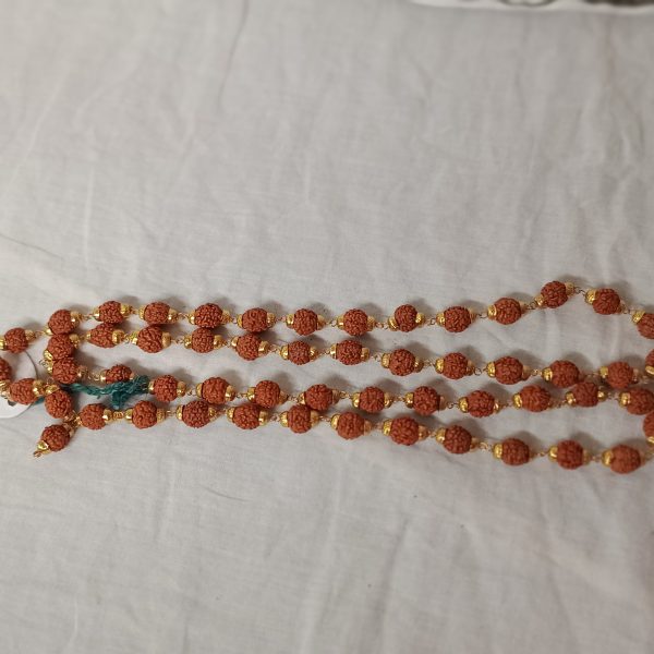 natural 5 mukhi rudraksha mala with gold plated wire and caps