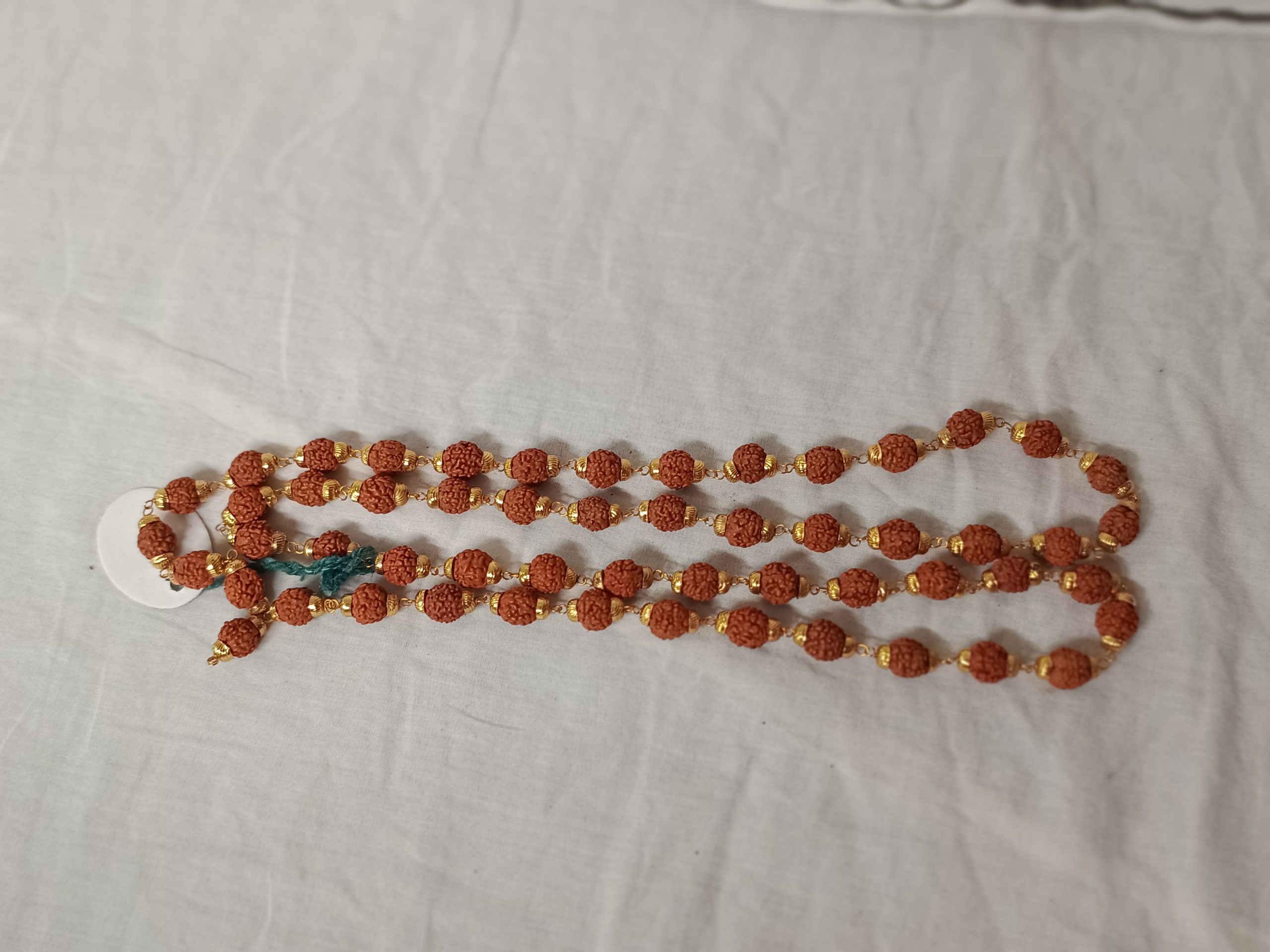 natural 5 mukhi rudraksha mala with gold plated wire and caps