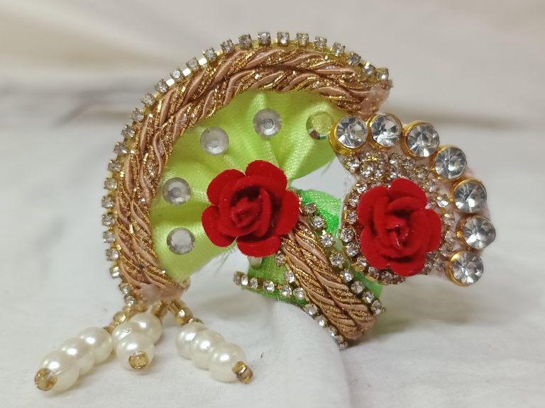 Laddu Gopal Latkan & Rose Design Pagdi